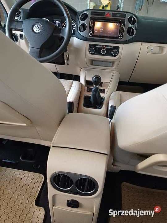 Używany 2010 VW Tiguan SUV | 24 000 zł (Super Cena) - Obraz 1/4