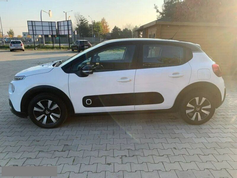 Używany Citroën C3 99 KM (72 kW) 2017 Biały Hatchback