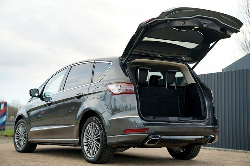 Używany Ford S-MAX S 190 KM (139 kW) 2020 Szary (metalik, perła) Minivan