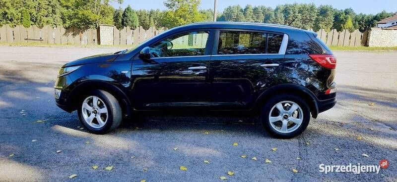 Czarny Używany 2010 Kia Sportage 3 SUV | 33 900 zł (Dobra cena) - Obraz 1/4