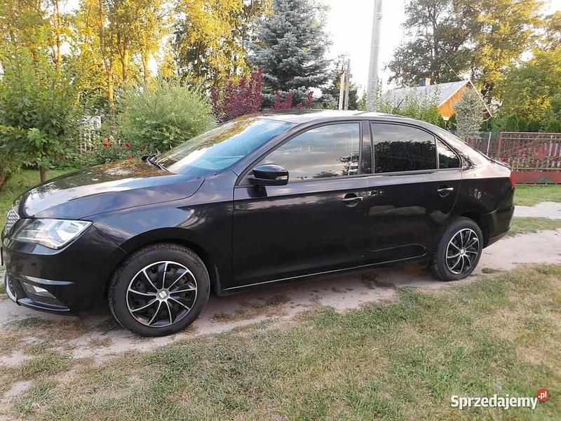 Używany Seat Toledo 2016 Czarny Hatchback
