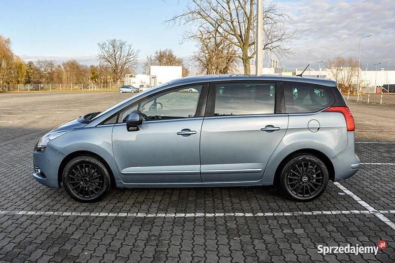 Używany 2009 Peugeot 5008 | 14 500 zł (Drogi) - Obraz 1/4