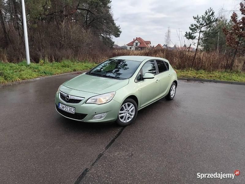 Używany Opel Astra 2010