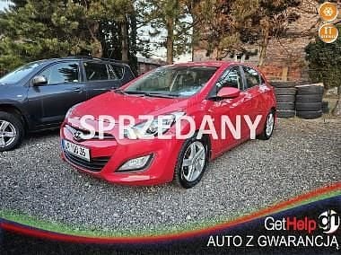 Bordowy Używany 2012 Hyundai i30 Hatchback | 28 900 zł (Uczciwa cena) - Obraz 1/4