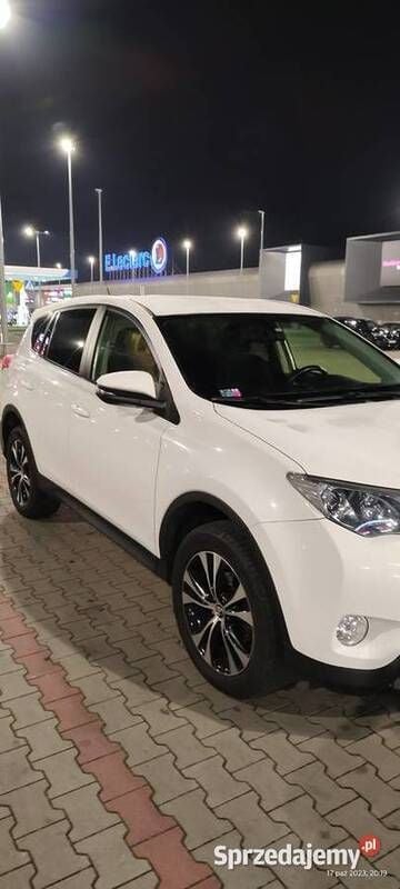 Używany 2015 Toyota RAV4 SUV | 47 000 zł (Dobra cena) - Obraz 1/4
