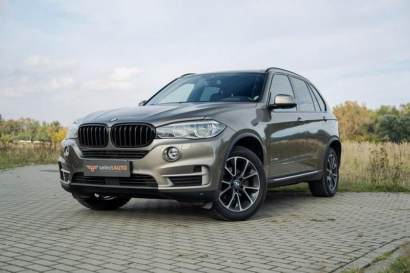 Brązowy (metalik) Używany 2017 BMW X5 SUV | 92 900 zł (Uczciwa cena) - Obraz 1/4