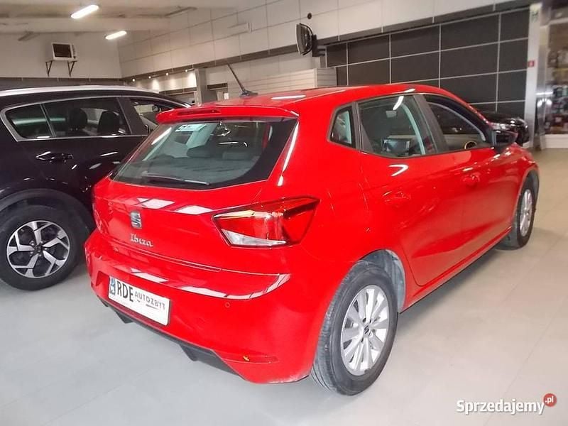 Używany Seat Ibiza 2022 Czerwony Hatchback