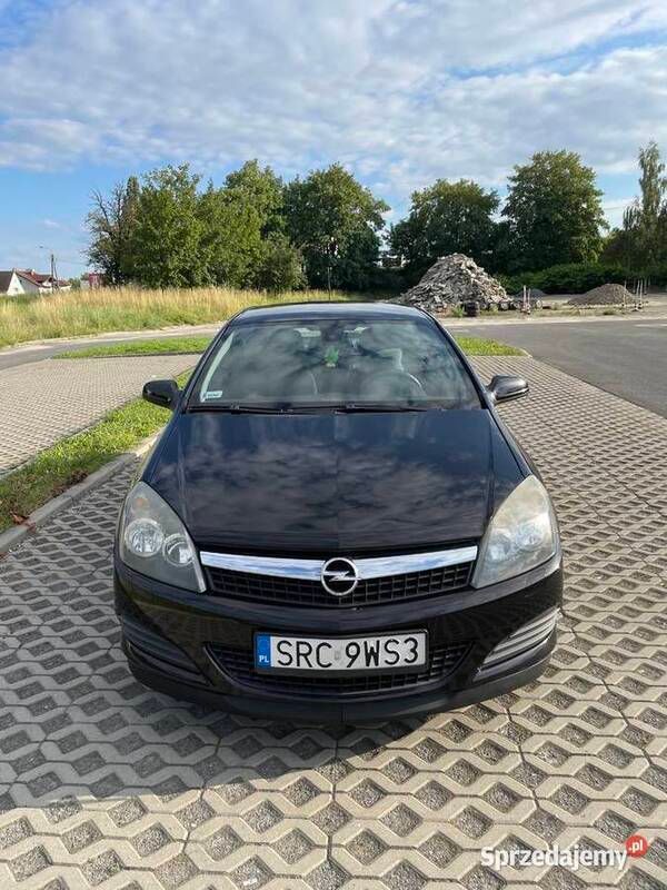 Używany Opel Astra GTC 2007 Czarny Hatchback