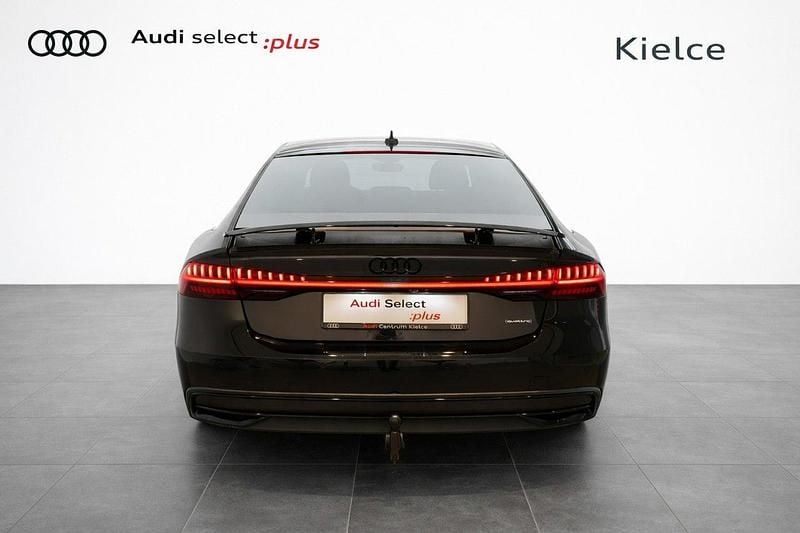 Używany Audi A7 Sportback Ambiente 286 KM (210 kW) 2025 Czarny Hatchback