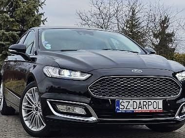 Używany Ford Mondeo 140 KM (102 kW) 2017 Czarny Sedan/Limuzyna