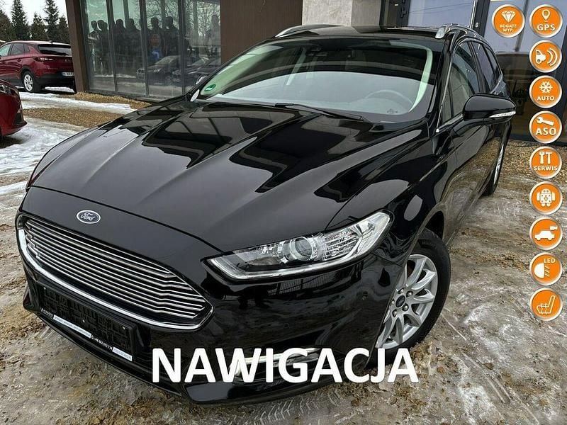 Używany Ford Mondeo 2018 Czarny Kombi