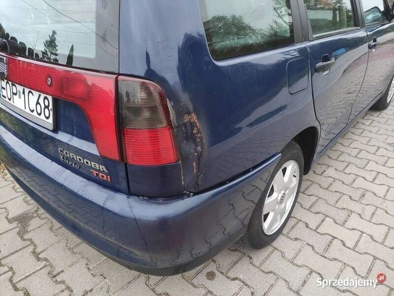 Używany 1997 Seat Cordoba Kombi | 3500 zł - Obraz 1/4