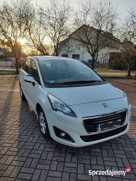 Używany Peugeot 5008 120 KM (88 kW) 2016 Minivan