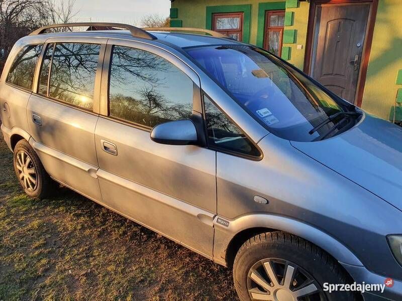 Używany 2004 Opel Zafira Minivan | 4000 zł (Uczciwa cena) - Obraz 1/3