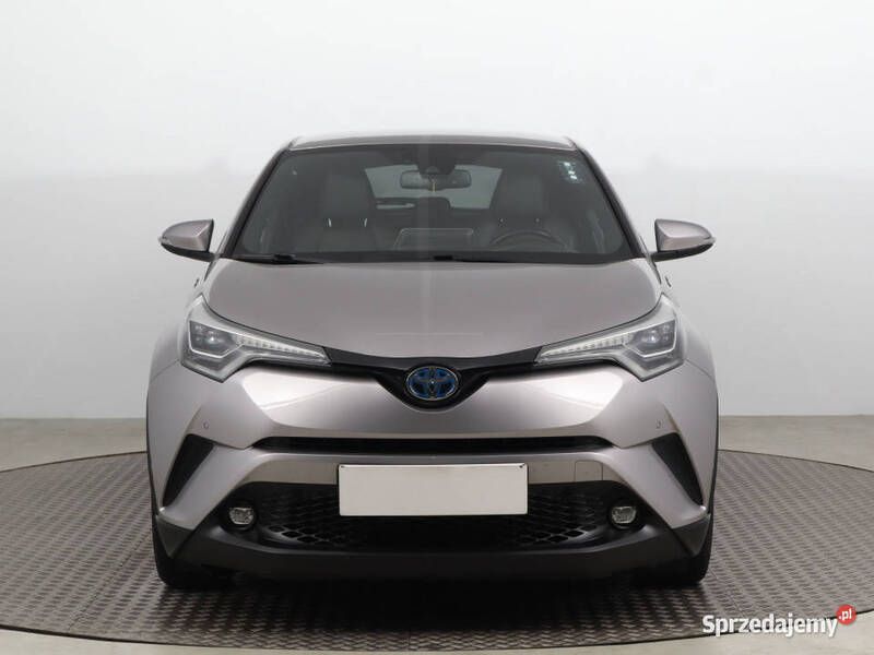 Szary Używany 2017 Toyota C-HR SUV | 79 999 zł (Uczciwa cena) - Obraz 1/4