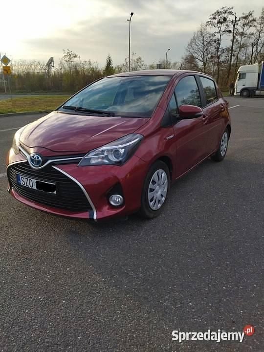Używany 2017 Toyota Yaris Hybrid | 39 000 zł (Super Cena) - Obraz 1/4