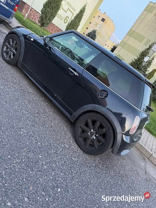 Czarny Używany 2005 Mini Cooper Hatchback | 6500 zł (Dobra cena) - Obraz 1/3