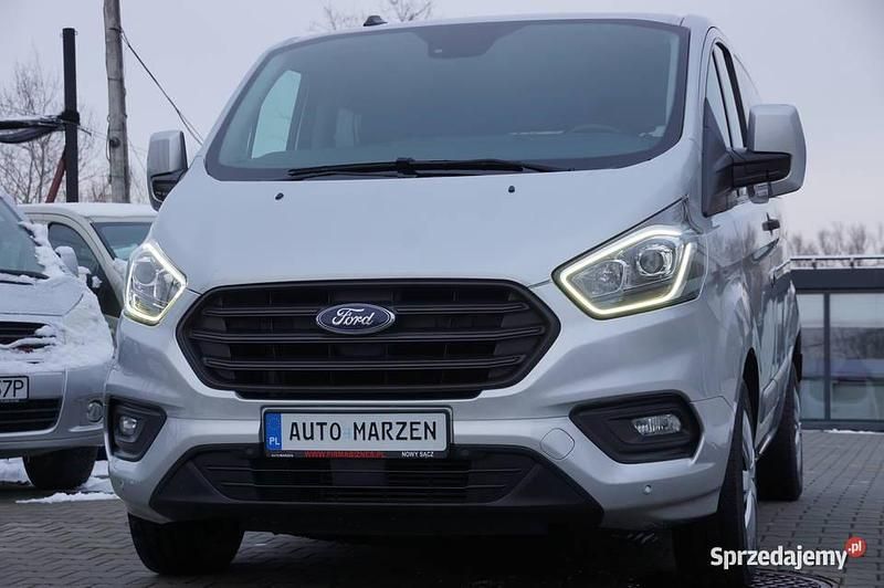 Używany Ford Transit Custom 2020 Srebrny Minivan