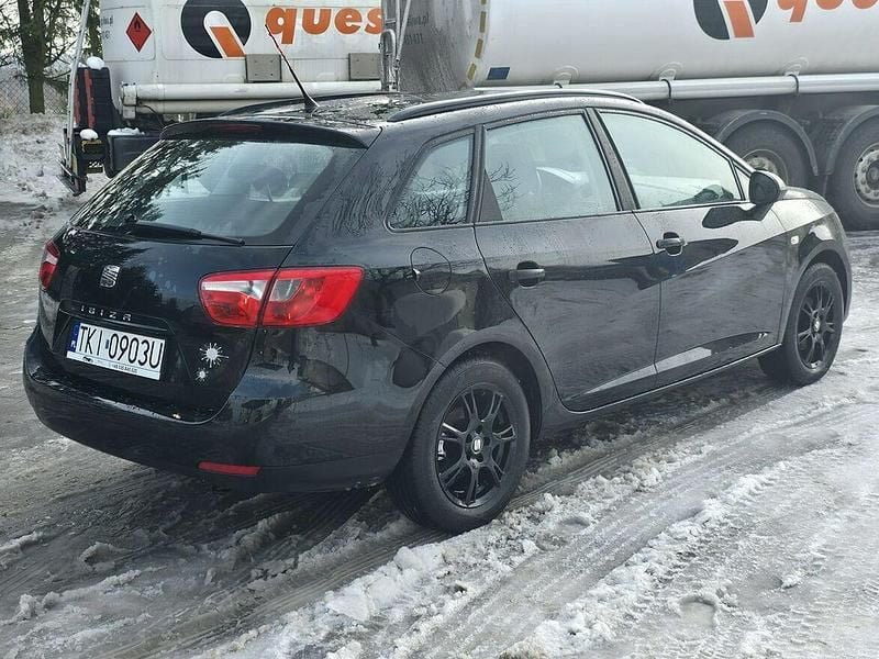 Używany Seat Ibiza ST 86 KM (63 kW) 2013 Czarny (metalik) Kombi