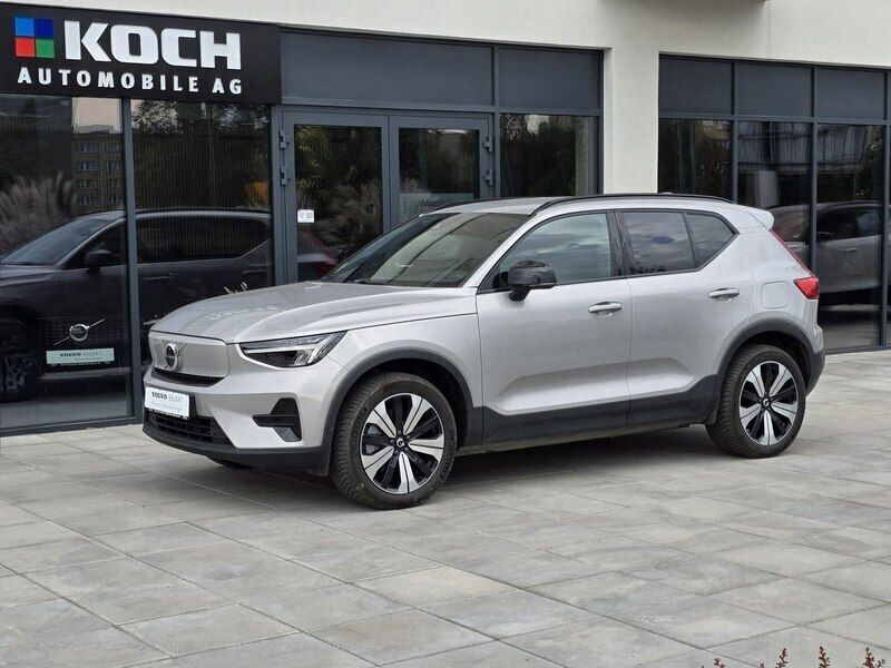 Szary (metalik) Używany 2023 Volvo XC40 SUV | 156 900 zł (Uczciwa cena) - Obraz 1/4