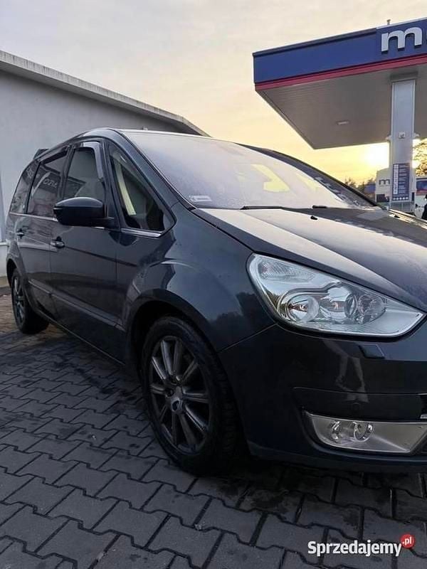 Używany 2008 Ford Galaxy Ghia Minivan | 16 900 zł (Uczciwa cena) - Obraz 1/4