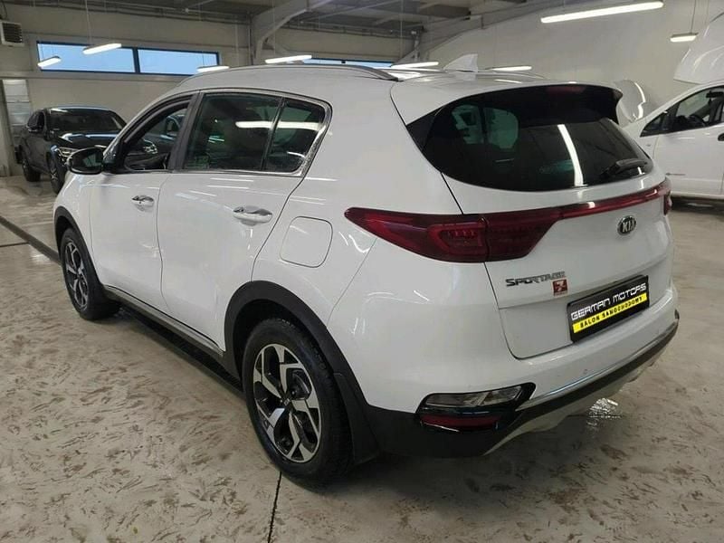 Używany Kia Sportage 132 KM (97 kW) 2020 Biały SUV