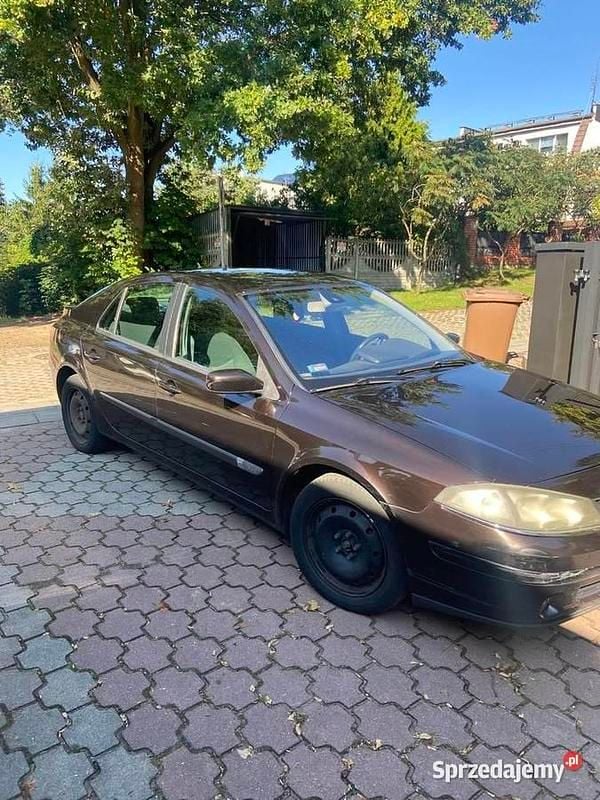 Fioletowy Używany 2006 Renault Laguna II Hatchback | 3000 zł (Uczciwa cena) - Obraz 1/4