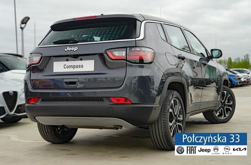 Używany Jeep Compass 130 KM (95 kW) 2024 Grafitowy (metalik) SUV