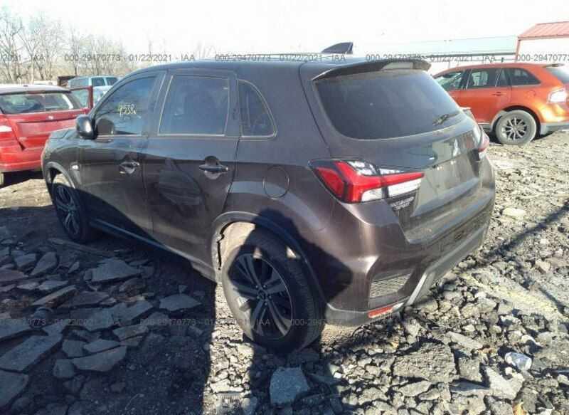 Używany Mitsubishi ASX 148 KM (108 kW) 2020 Czarny SUV