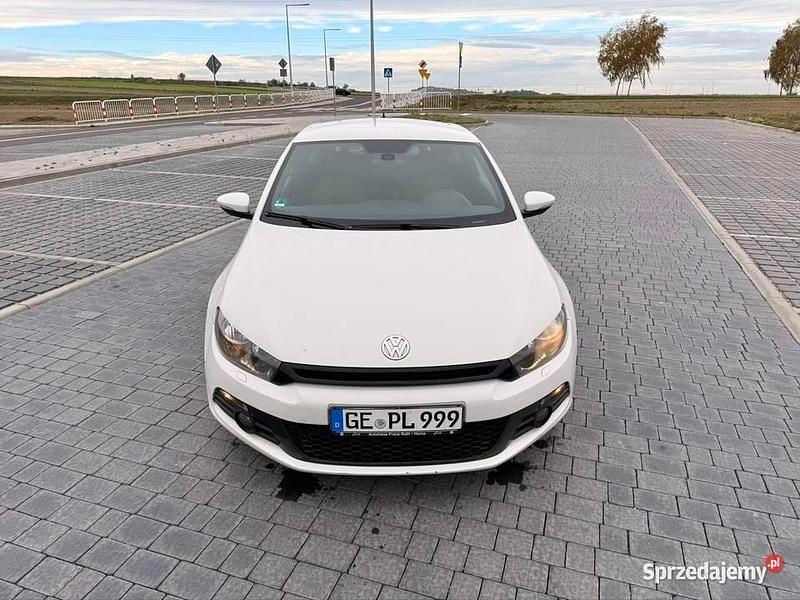 Biały Używany 2009 VW Scirocco Coupe | 23 000 zł (Super Cena) - Obraz 1/4