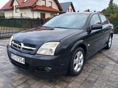 Czarny Używany 2003 Opel Vectra Sedan/Limuzyna | 6999 zł (Uczciwa cena) - Obraz 1/4