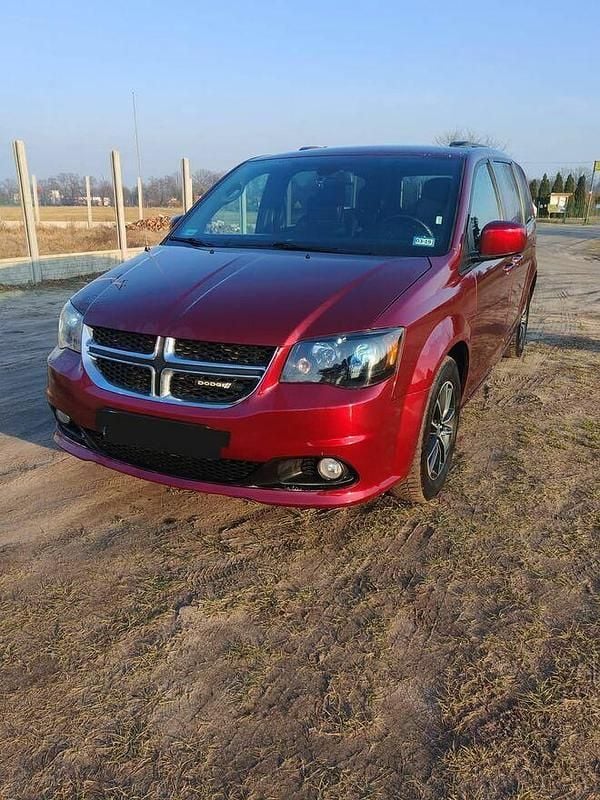 Używany Dodge Grand Caravan 283 KM (208 kW) 2018 Inny kolor Minivan