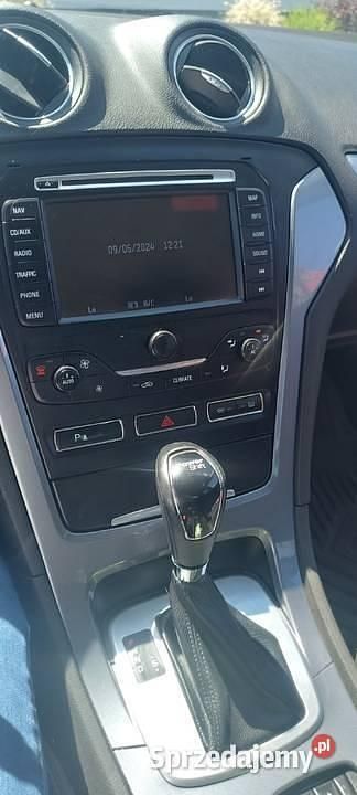 Używany Ford Mondeo 2012 Czarny Sedan/Limuzyna