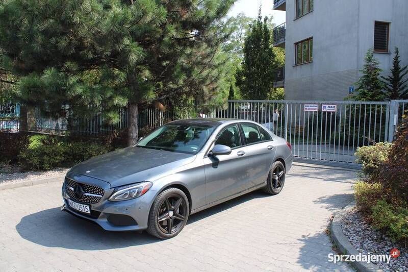 Używany 2016 Mercedes C300 Sedan/Limuzyna | 72 500 zł - Obraz 1/4