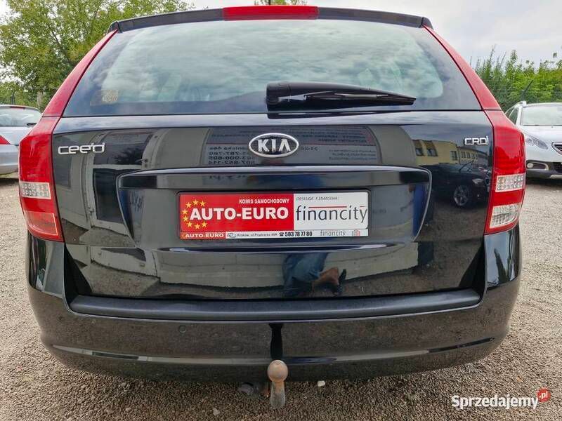 Używany Kia Ceed 2013 Czarny Hatchback