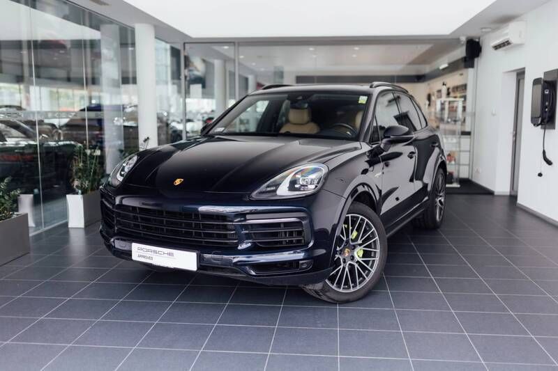 Moonlight blue metallic Używany 2020 Porsche Cayenne SUV | 299 900 zł (Uczciwa cena) - Obraz 1/4