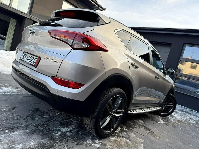 Używany Hyundai Tucson 116 KM (85 kW) 2016 Złoty (metalik) SUV