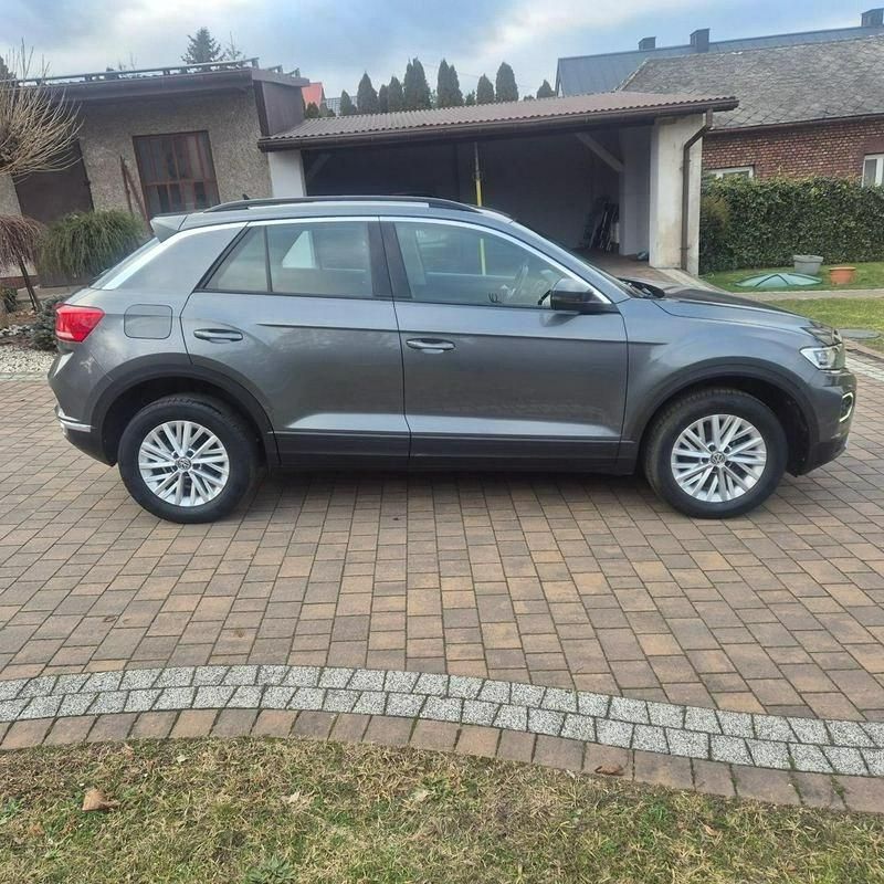 Używany VW T-Roc 115 KM (84 kW) 2019 Szary SUV