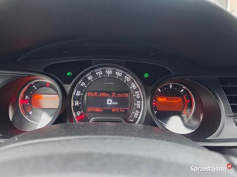 Używany Citroën C5 2014 Srebrny Kombi