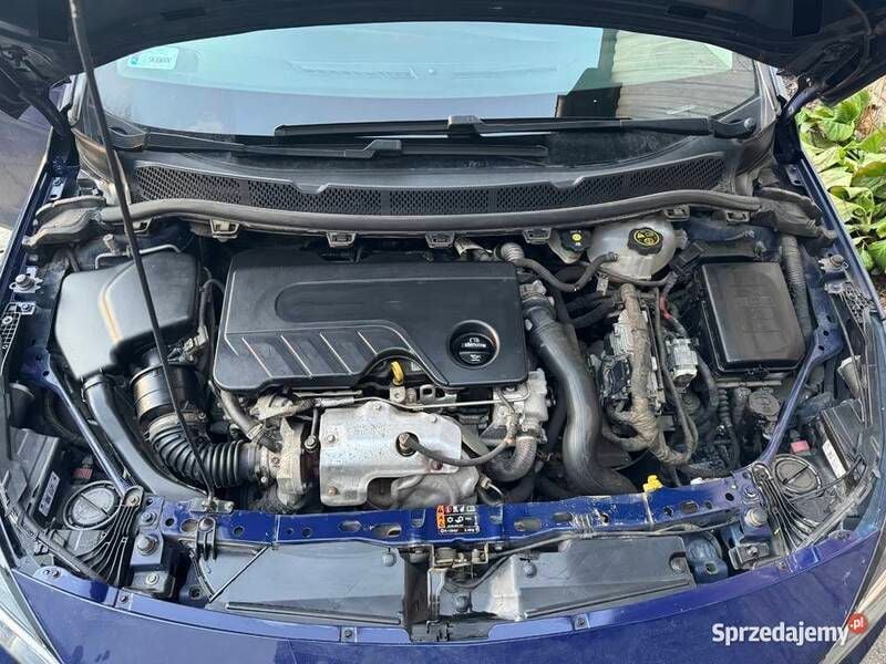 Używany Opel Astra 2017 Granatowy Kombi
