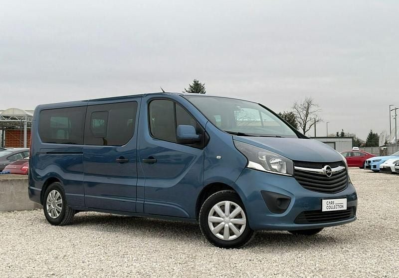 Niebieski Używany 2016 Opel Vivaro Minivan | 49 900 zł (Uczciwa cena) - Obraz 1/4