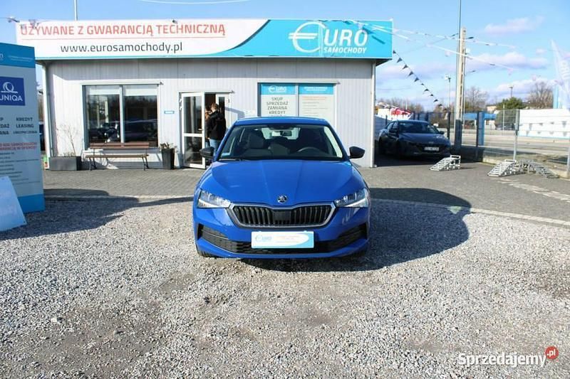 Niebieski Używany 2020 Skoda Scala Active Hatchback | 47 900 zł (Dobra cena) - Obraz 1/4