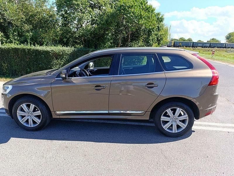 Brązowy Używany 2015 Volvo XC60 SUV | 59 000 zł (Dobra cena) - Obraz 1/4