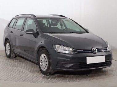 Szary Używany 2018 VW Golf VII Kombi | 35 999 zł (Dobra cena) - Obraz 1/4