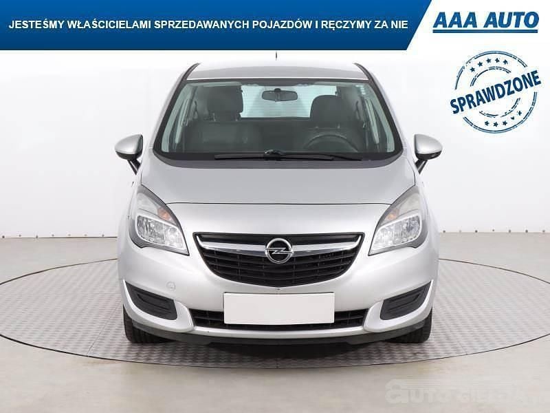 Używany Opel Meriva 2016 Srebrny Minivan