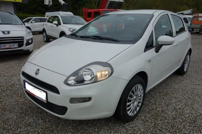 Używany Fiat Punto 77 KM (56 kW) 2016 Biały Hatchback