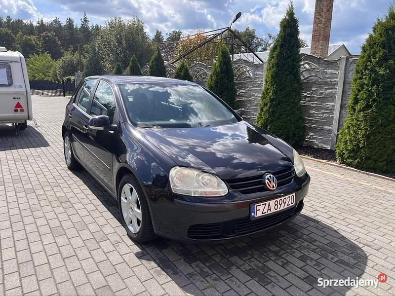 Czarny Używany 2004 VW Golf IV Hatchback | 11 900 zł (Drogi) - Obraz 1/4