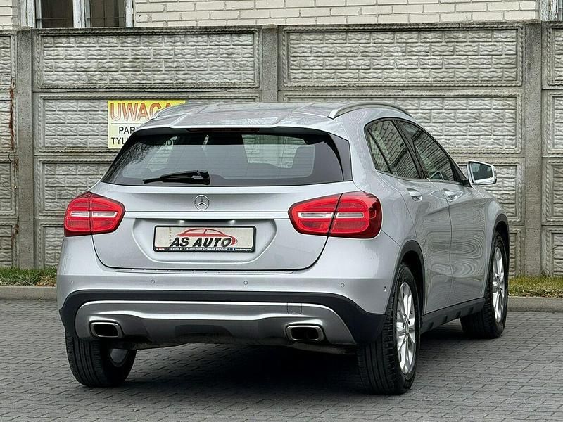 Używany Mercedes GLA200 156 KM (114 kW) 2014 Srebrny SUV
