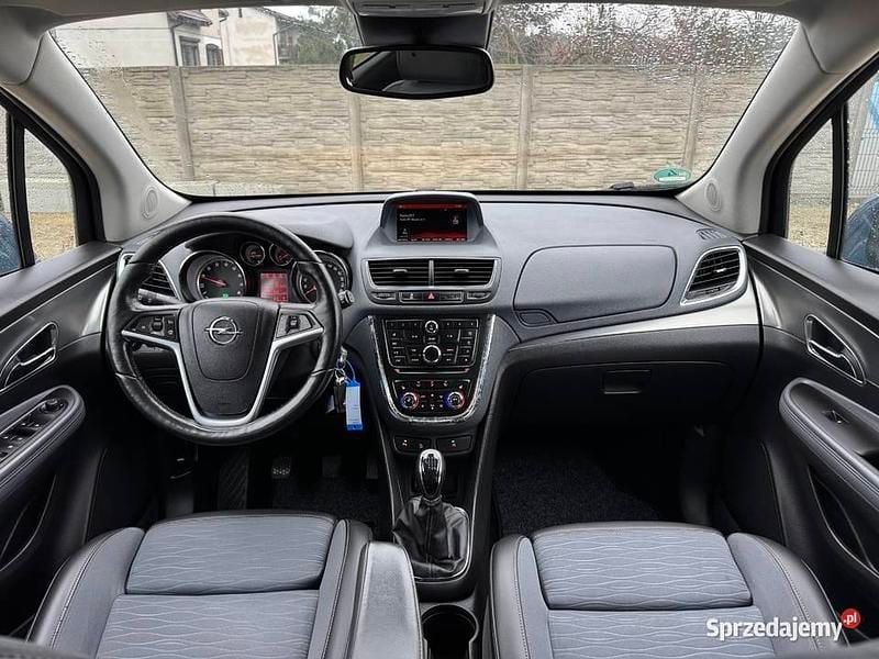 Niebieski Używany 2015 Opel Mokka SUV | 39 950 zł (Dobra cena) - Obraz 1/4