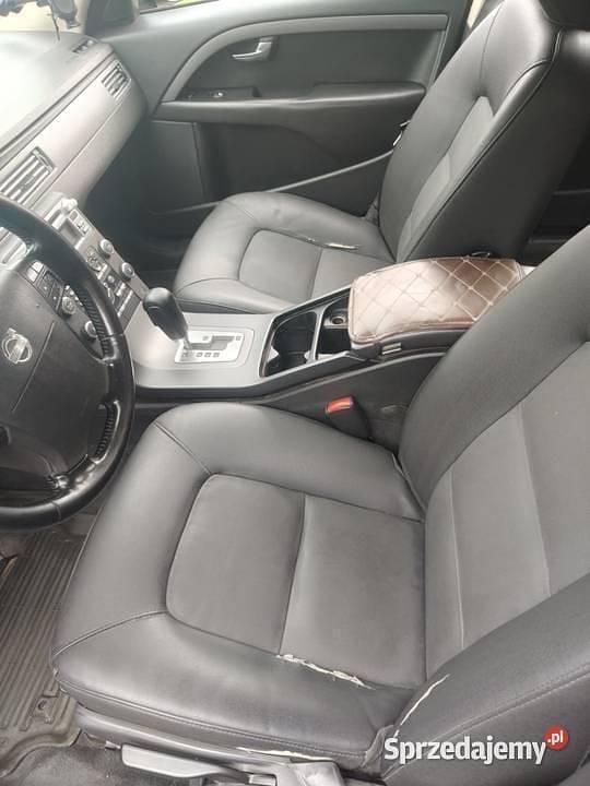 Używany 2009 Volvo V70 Kombi | 9800 zł (Super Cena) - Obraz 1/4